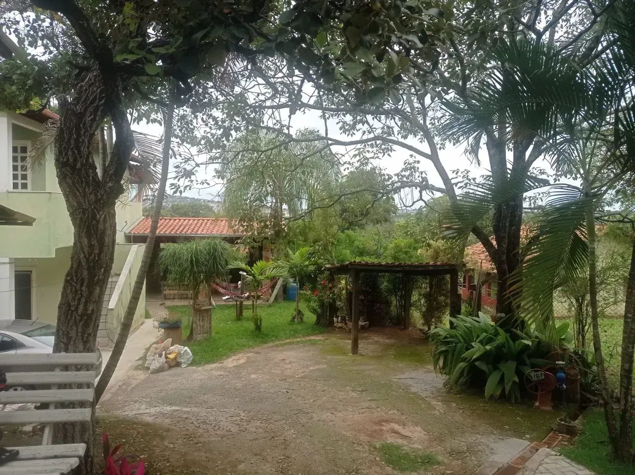 Excelente casa no Condomínio Vale do Ouro - Foto 2