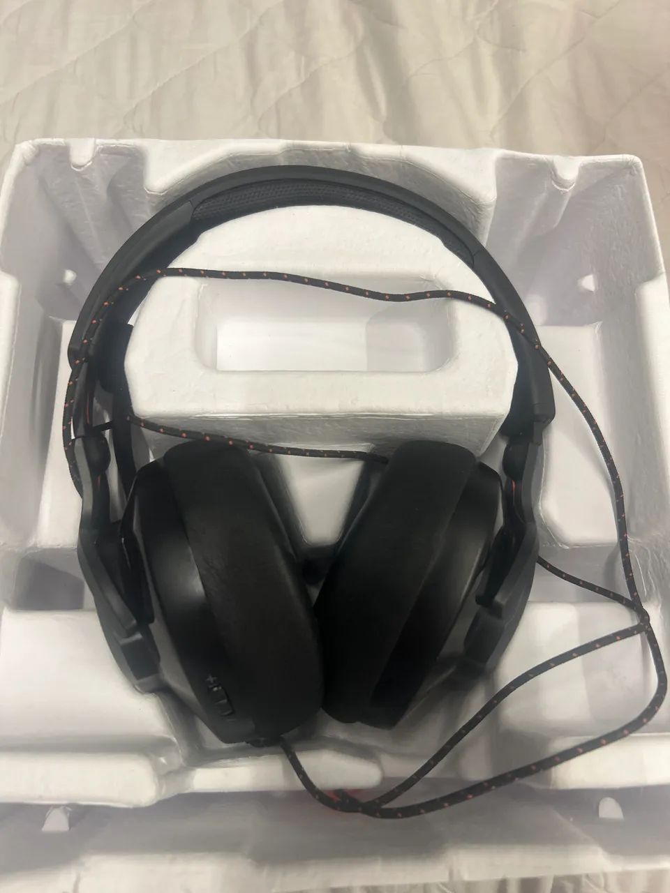 JBL Quantum 300 - Foto 2