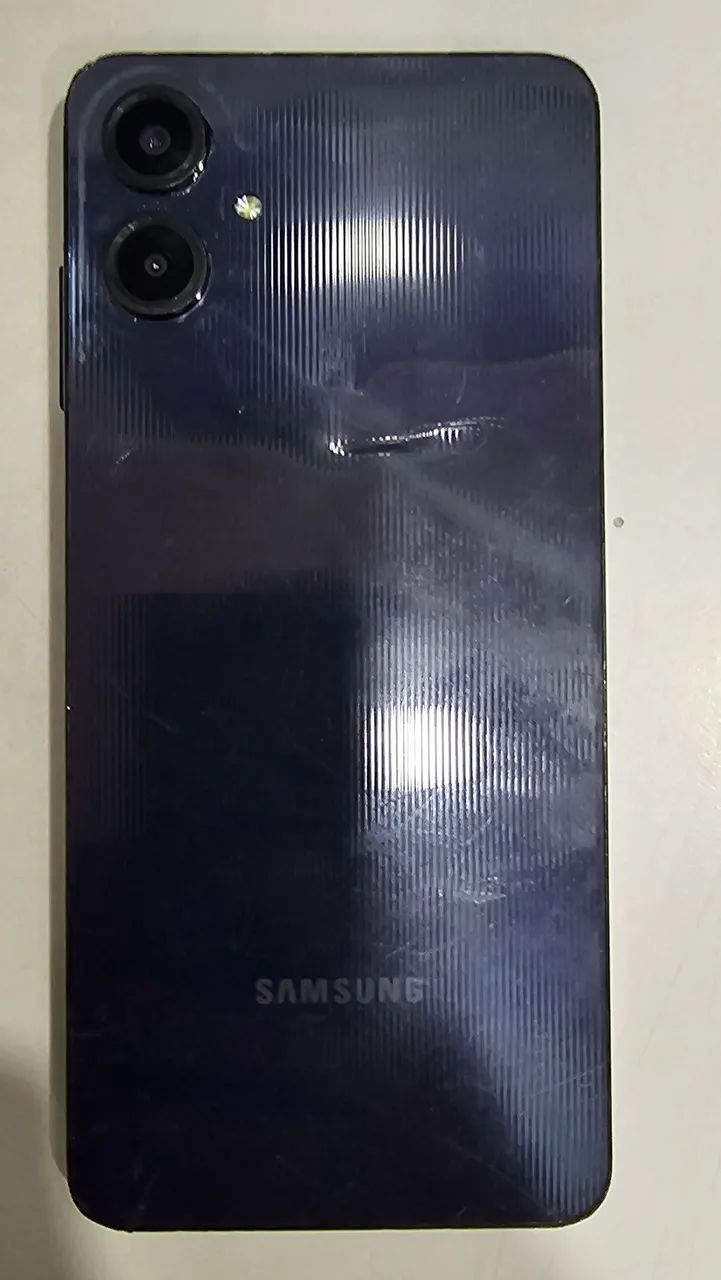 Sansung A06 - Foto 2