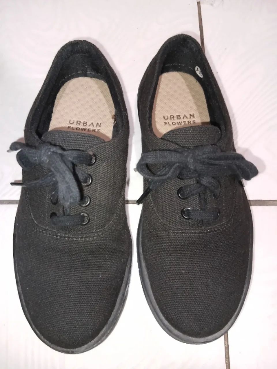 Tênis Preto