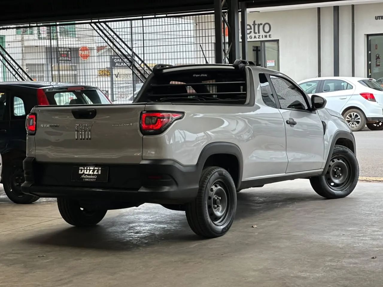 Fiat Strada Endurance 1.4 Flex 8V C 2023 - Foto 4