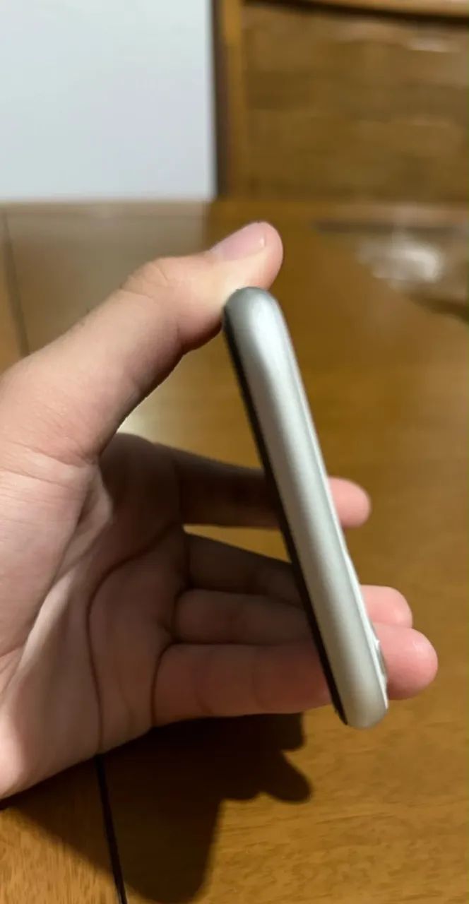 iphone 11 128gb branco em perfeito estado! - Foto 3