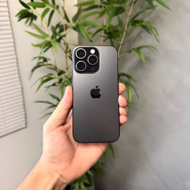 iPhone 16 Pro 256 GB 100% Preto | Garantia Apple Até 20/07/2027