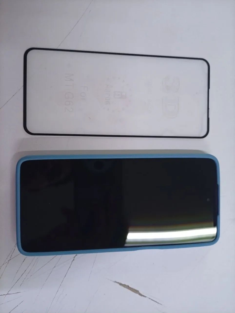 Vende-se celular novo