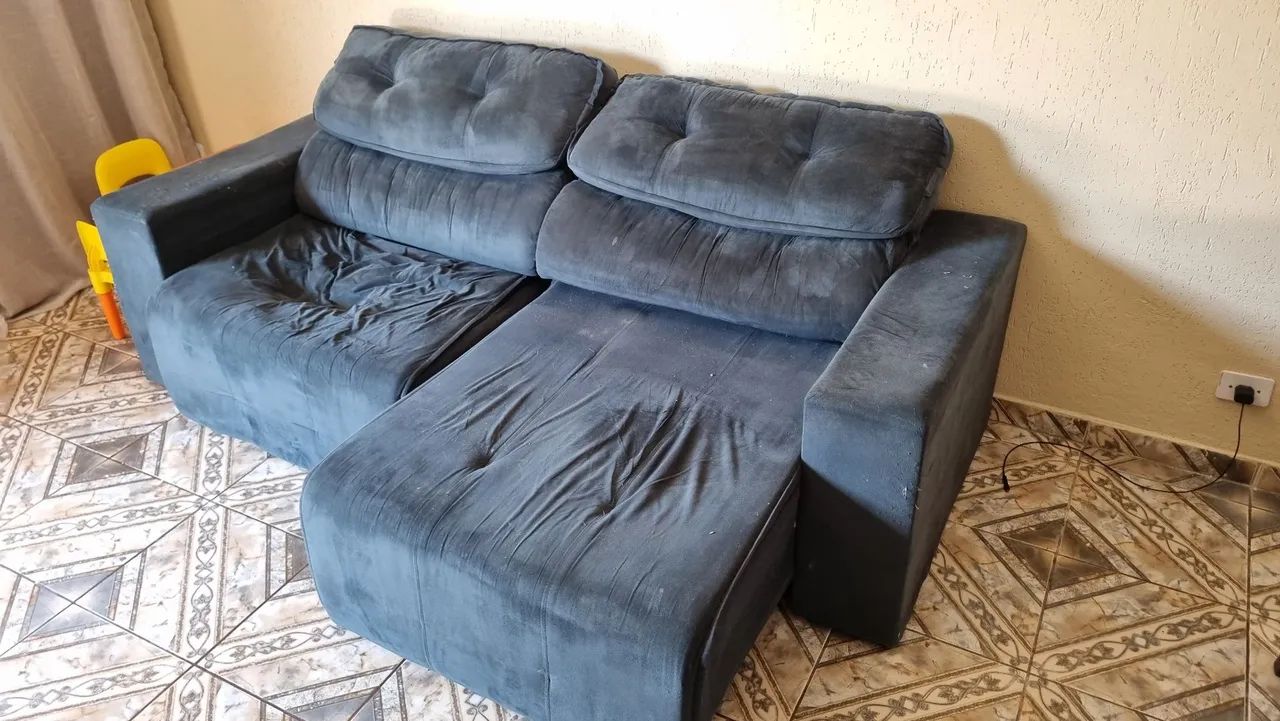 SOFA COM OTIMA ESTRUTURA  - Foto 2