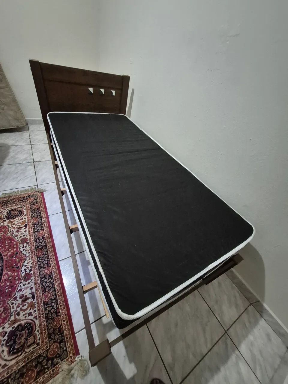 Cama e colchão solteiro  - Foto 2