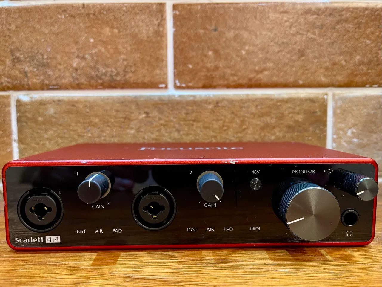 Focusrite Scarlett 4i4 3a geração (interface de áudio) - Foto 2