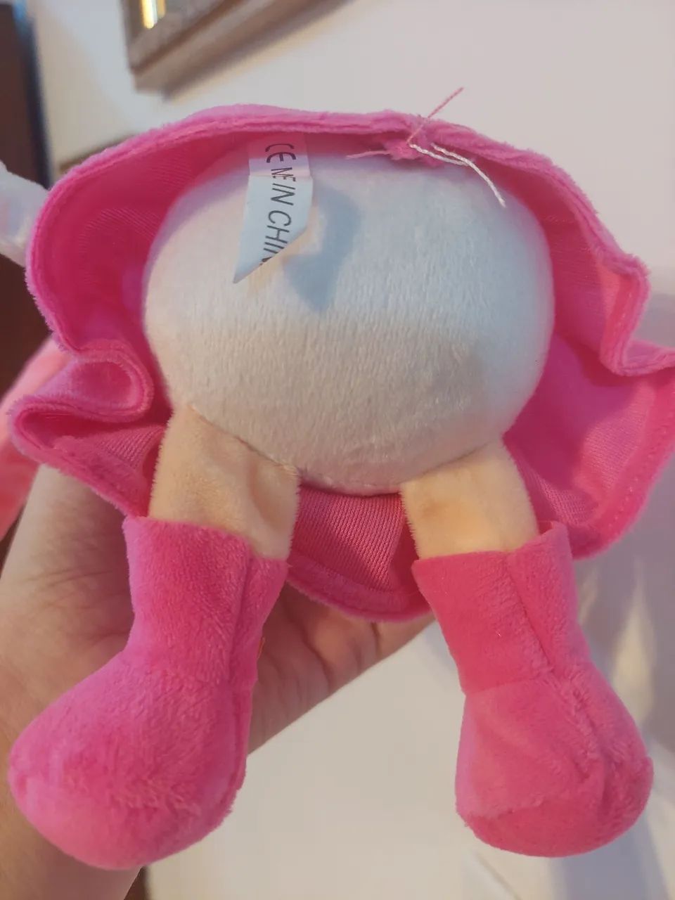 Pelúcia anime rosa 95,00 NOVA - Foto 3
