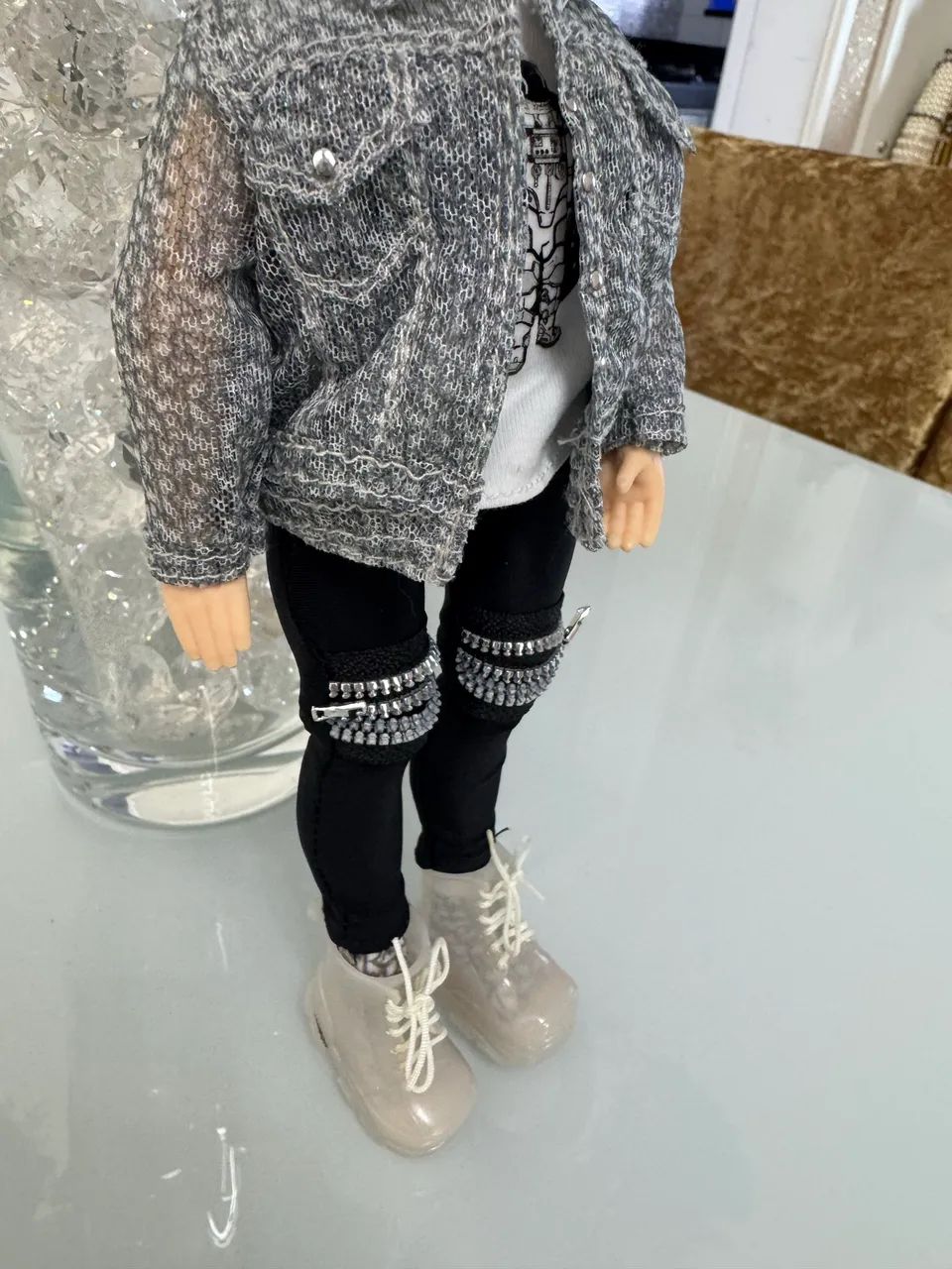 Boneco Rainbow High Aidan - Foto 5