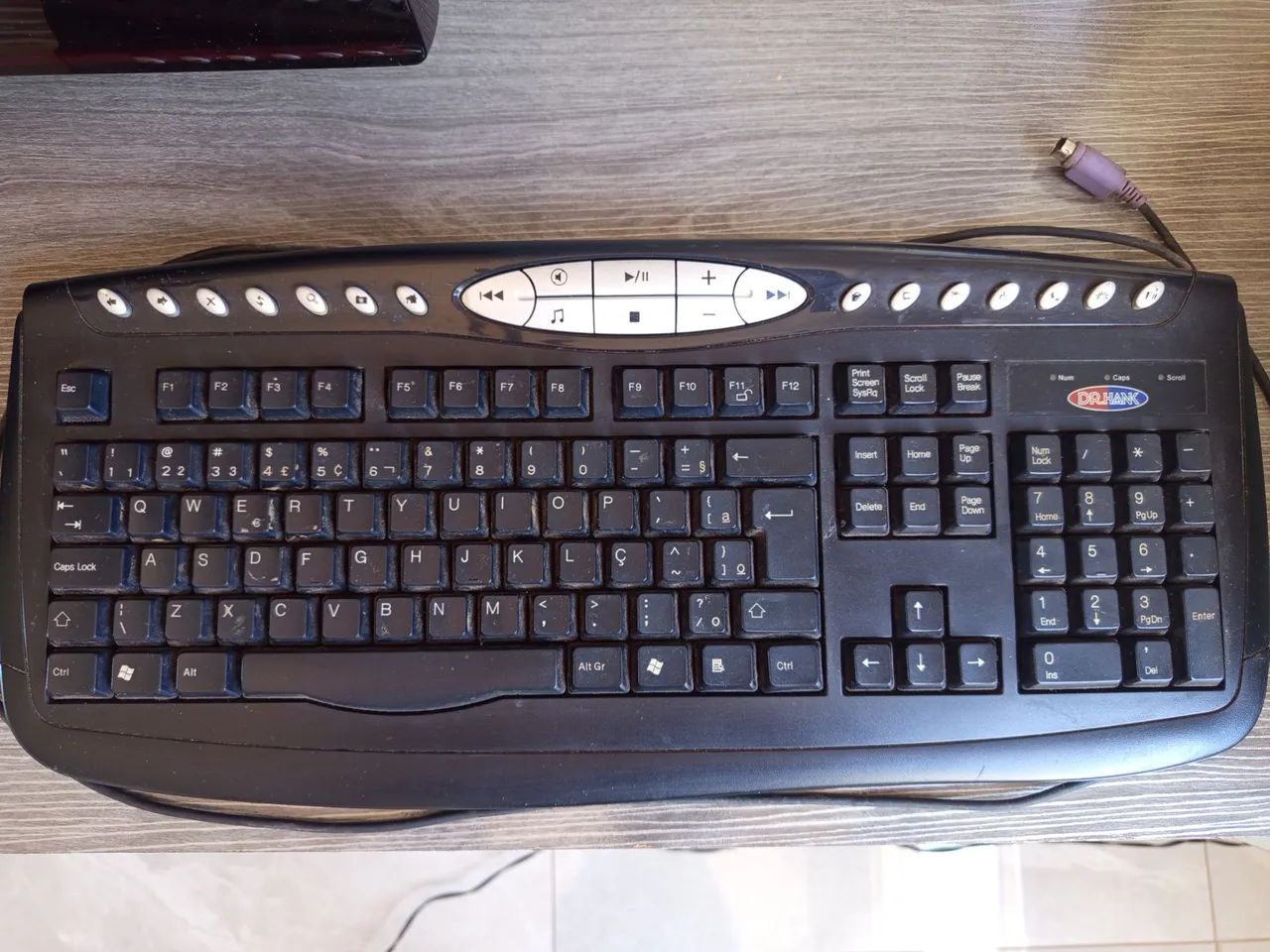 Teclado Computador Dr. Hank com Teclas de Atalho e Multimídia
