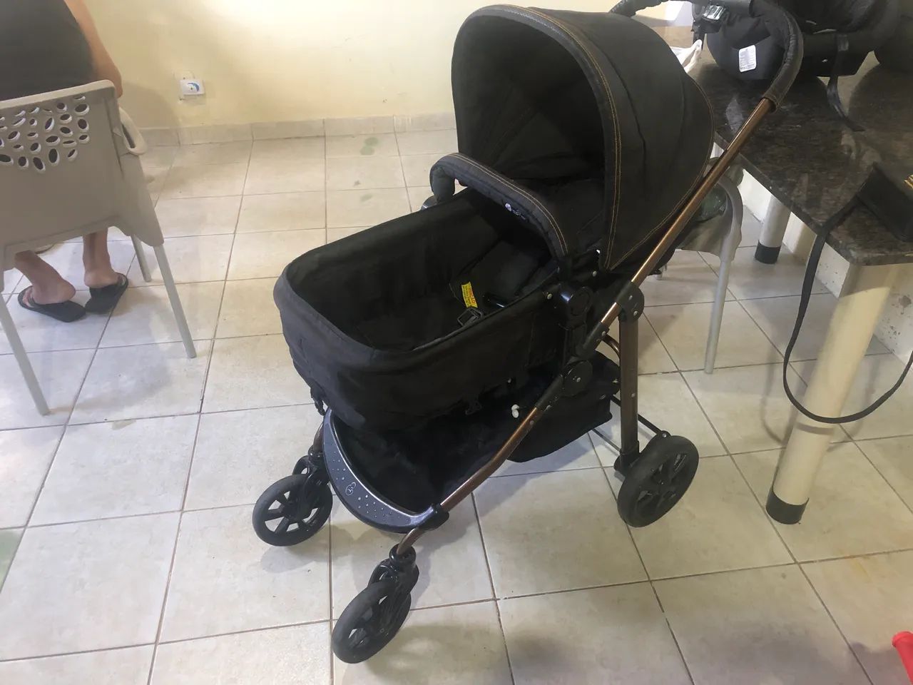 Carrinho + bebê conforto  - Foto 2