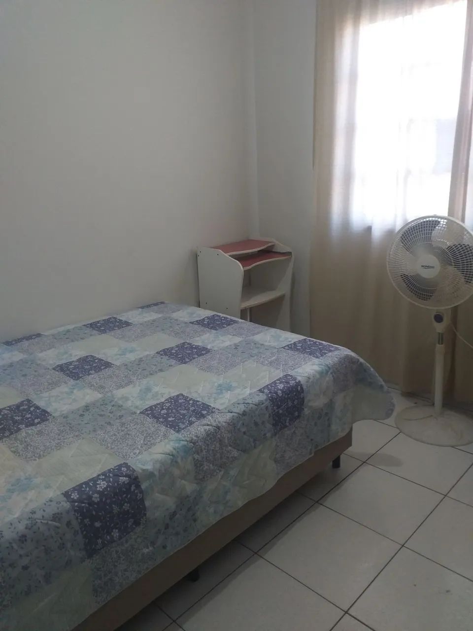 Alugo quarto mobiliado individual  - Foto 4