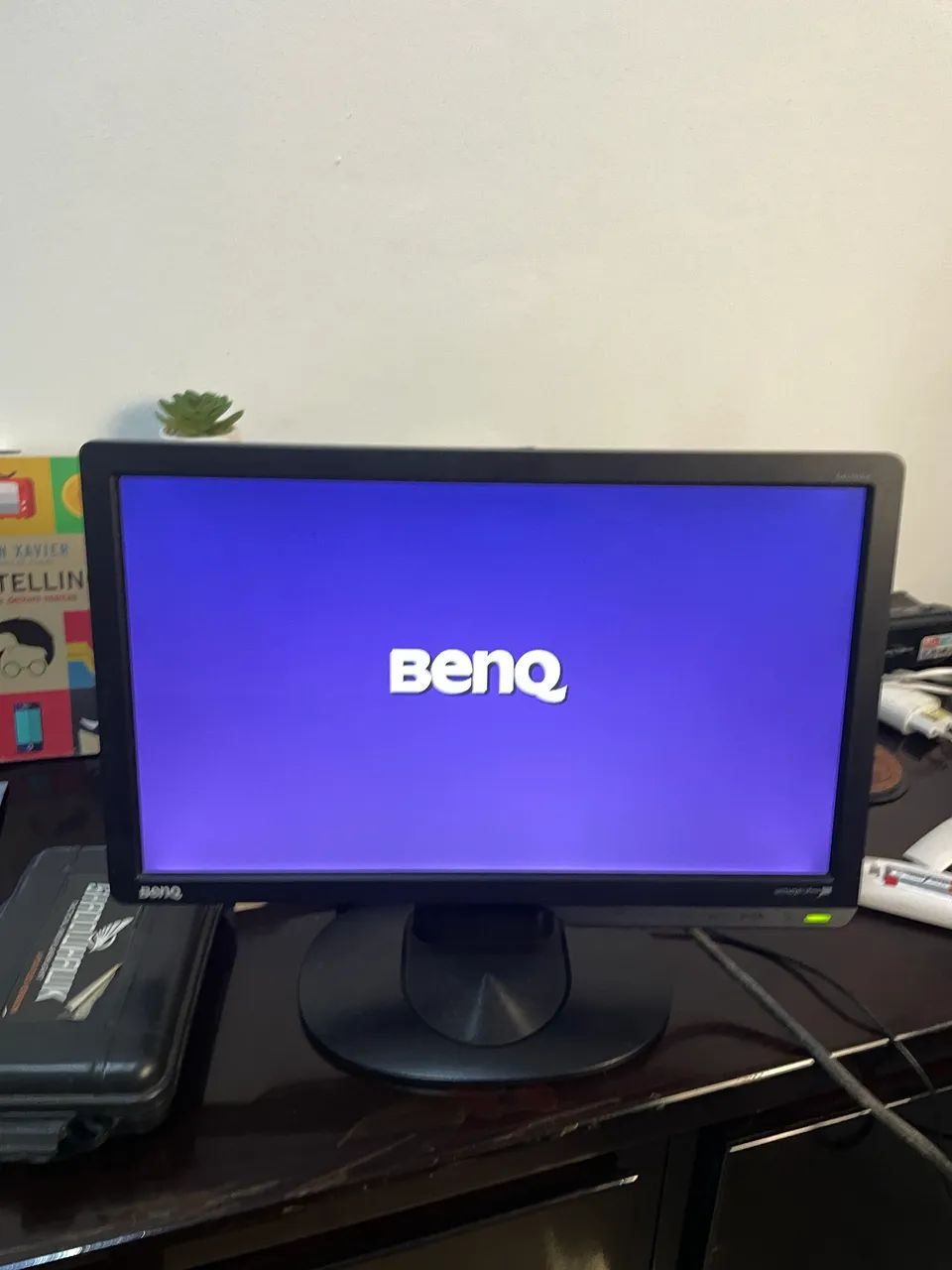 Monitor 15 polegaddas benq
