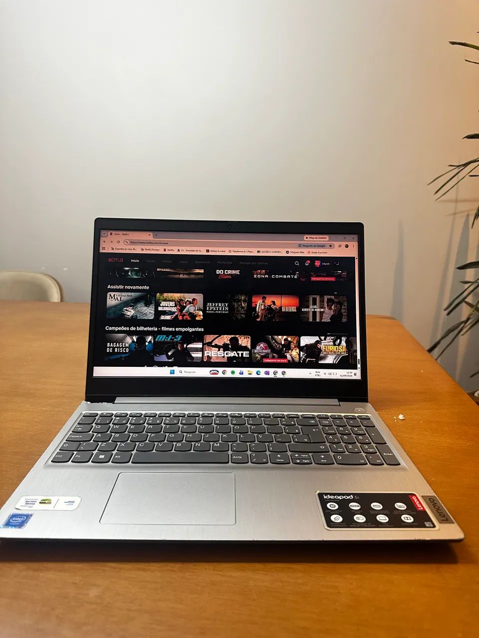 Vendo Notebook IDEAPAD 3i  - Foto 3