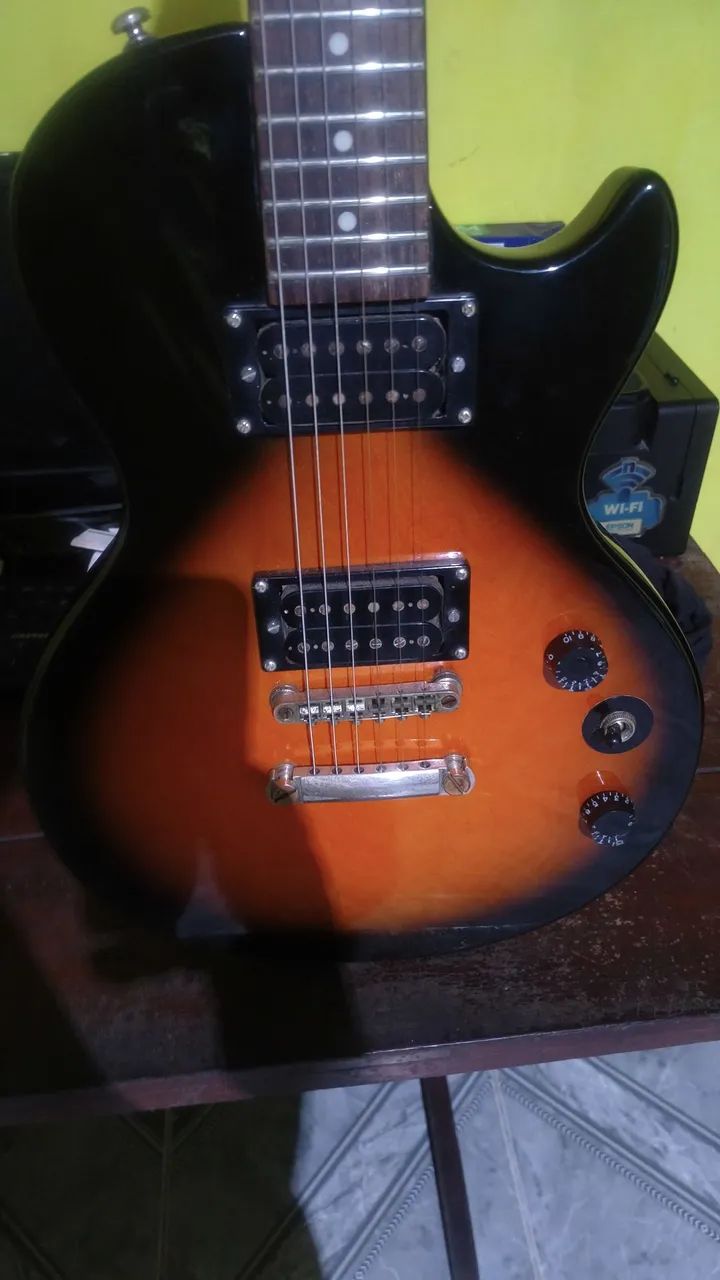 Vendo guitarra  - Foto 4
