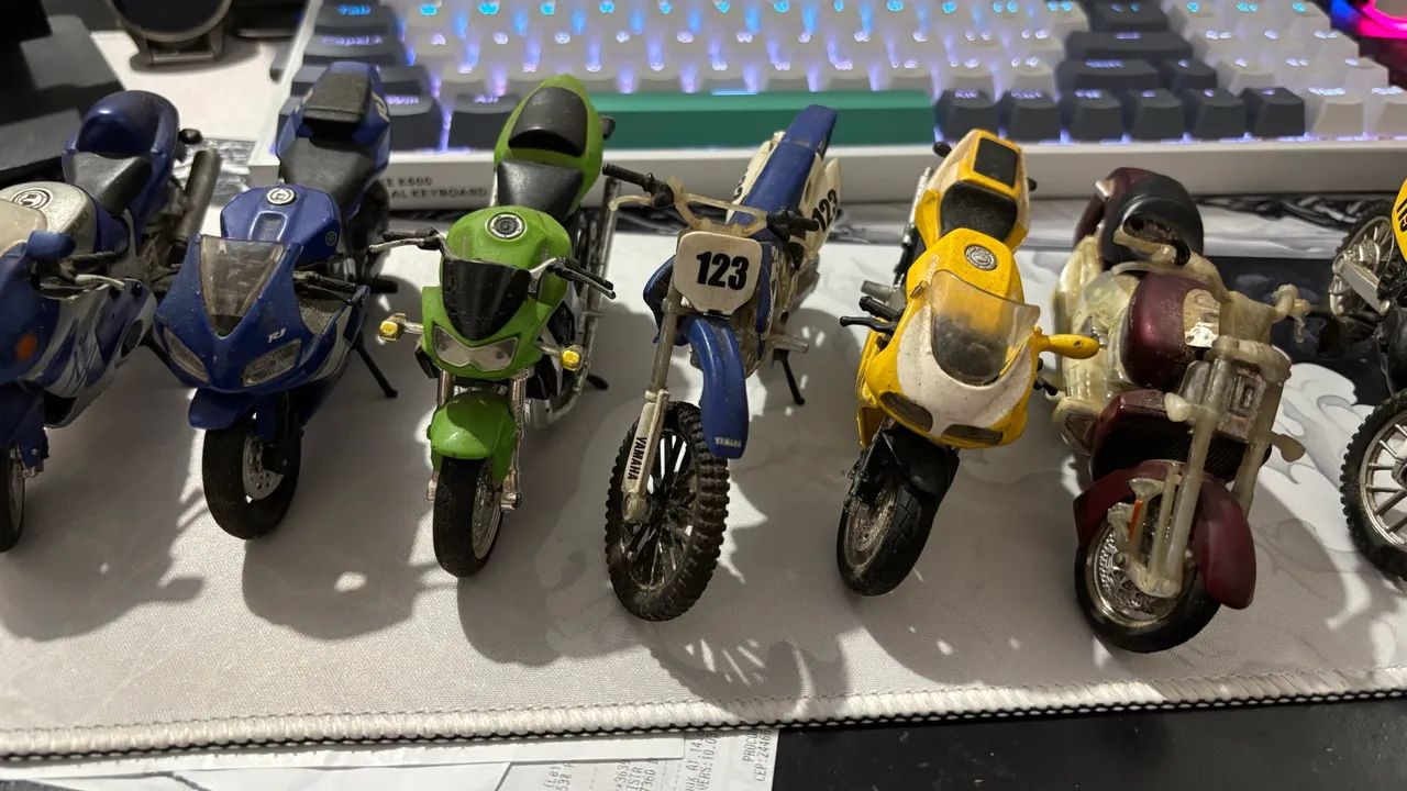 Coleção miniatura de motos jornal extra  - Foto 5