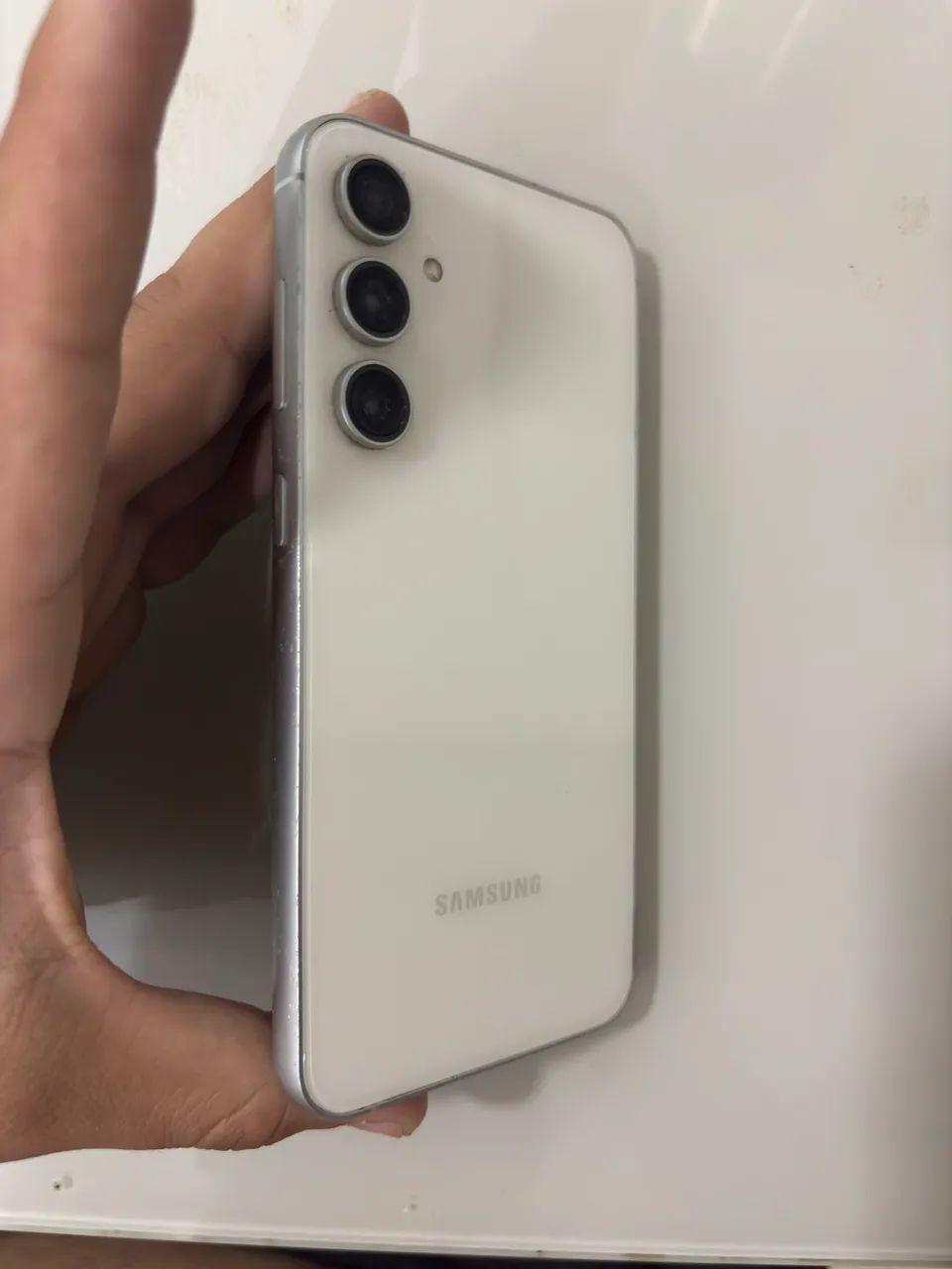 Samsung Galaxy S23 FE  - Foto 2