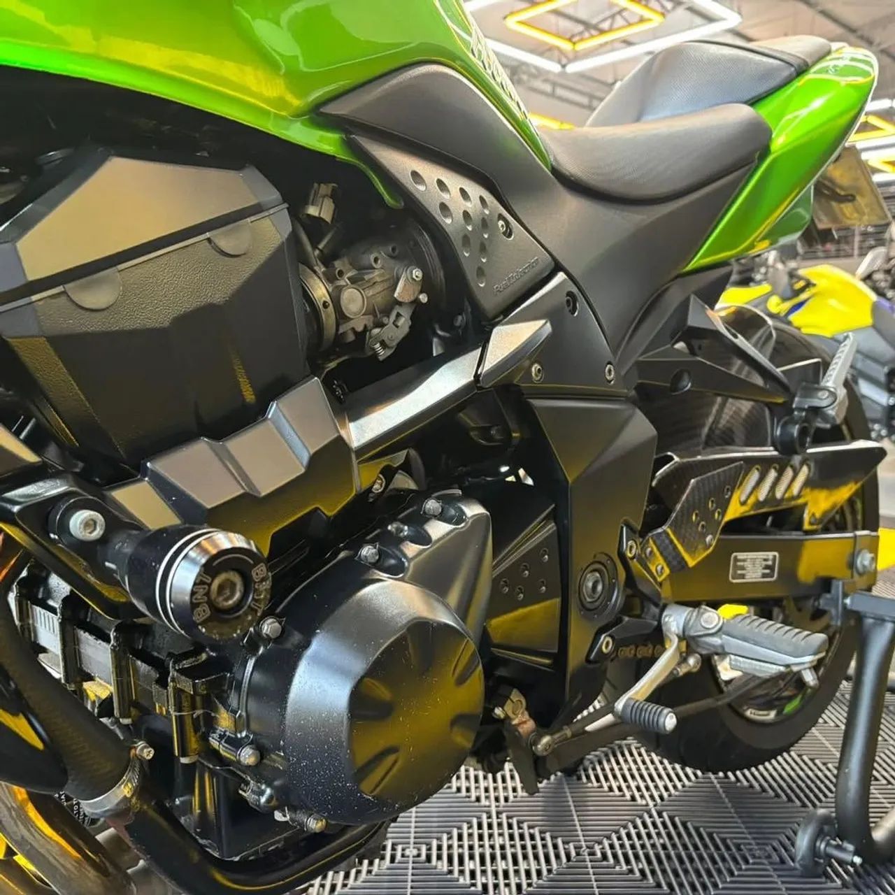 Kawasaki Z-800 2011 - 1487761026 | OLX