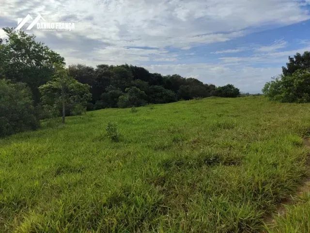 Vende-se excelente terreno no interior de Guarapari ES