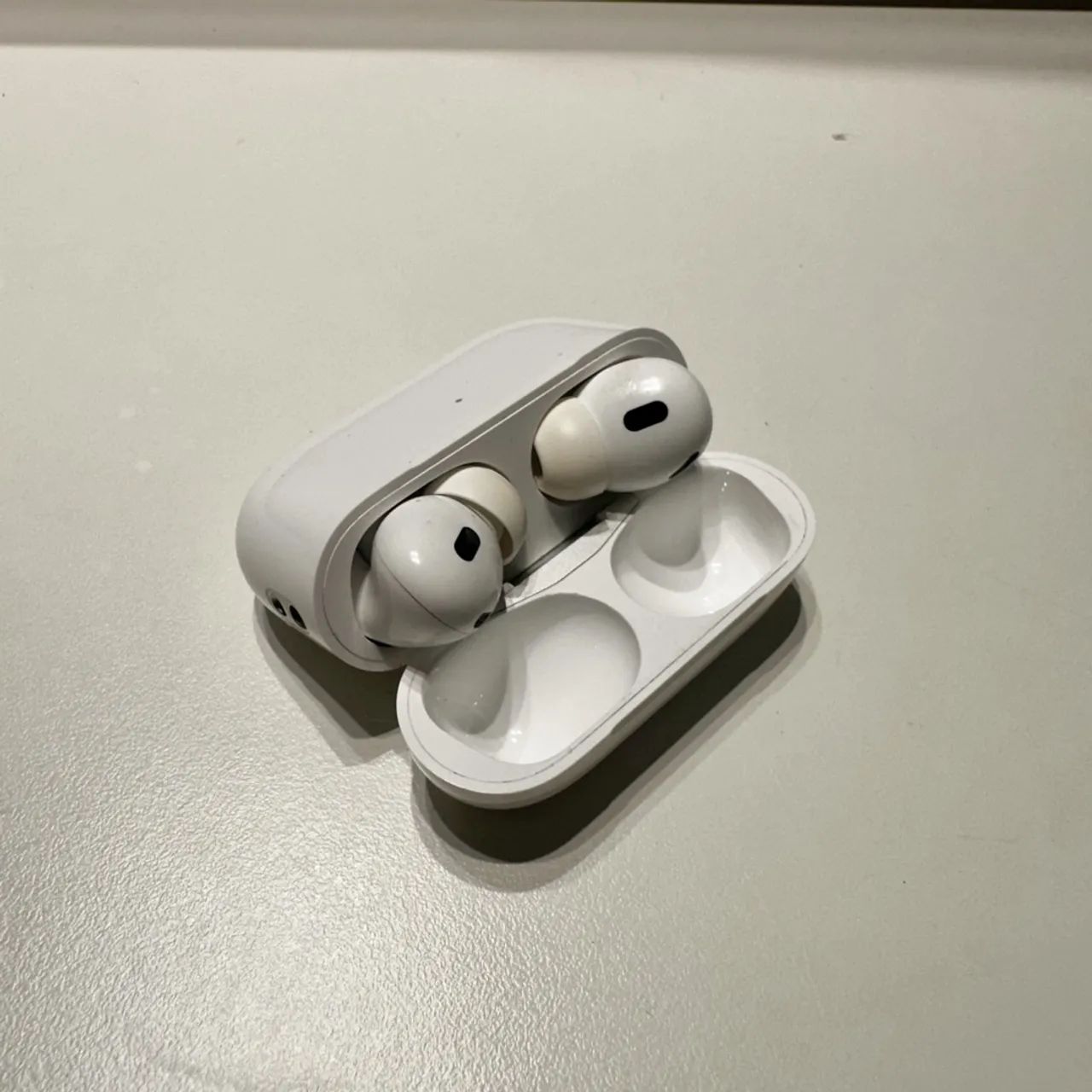 AirPods Pro 2 - tipo C - Foto 2