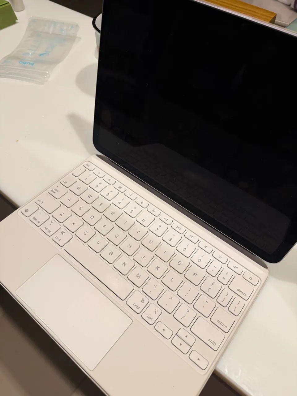 iPad M3 256GB TECLADO ORIGINAL APPLE + APPLE PENCIL PRO  - Foto 2