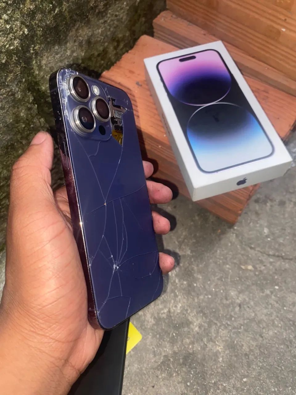 iPhone 14 Pro Max - Celulares e Smartphones - Jardim Eliane, São
