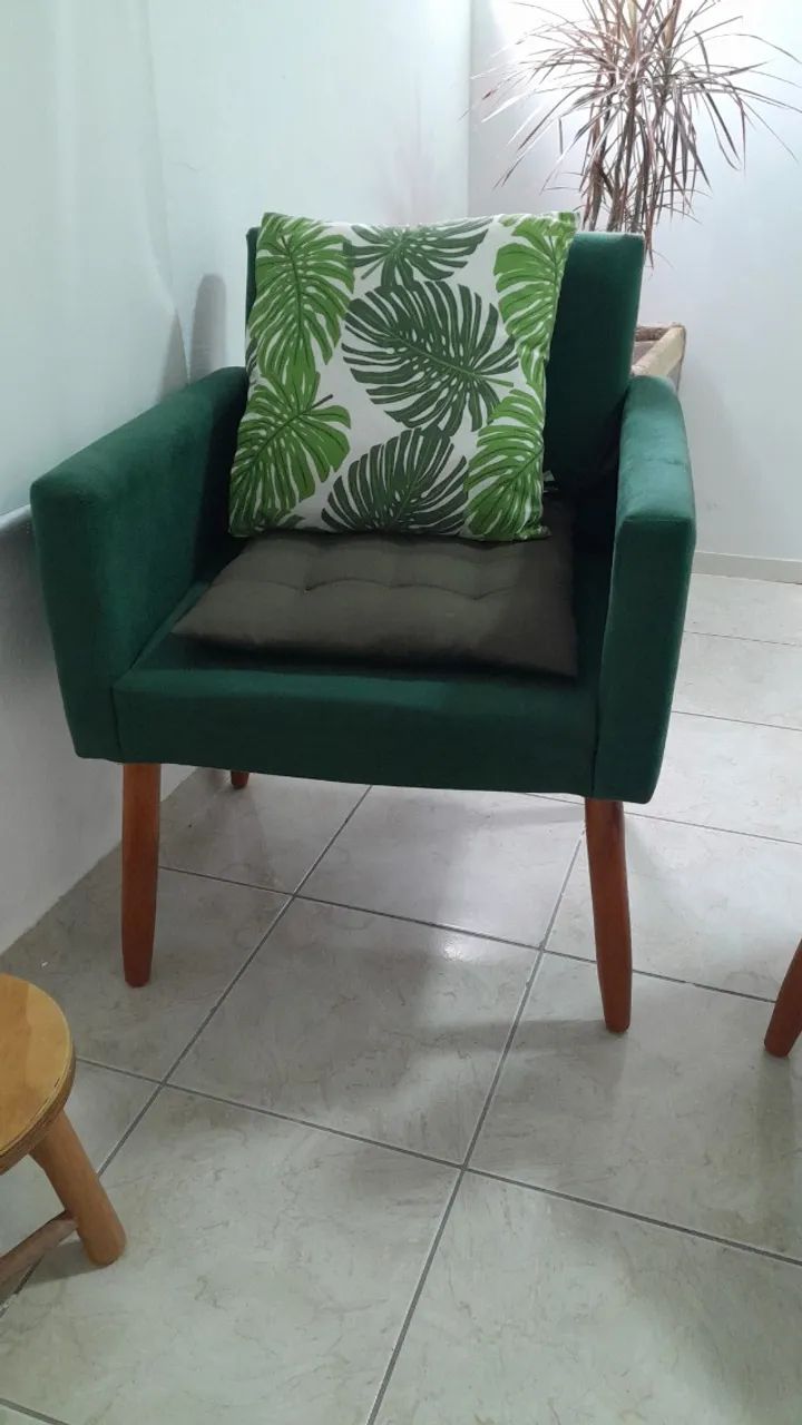 Conjunto de poltronas com almofadas - Foto 3