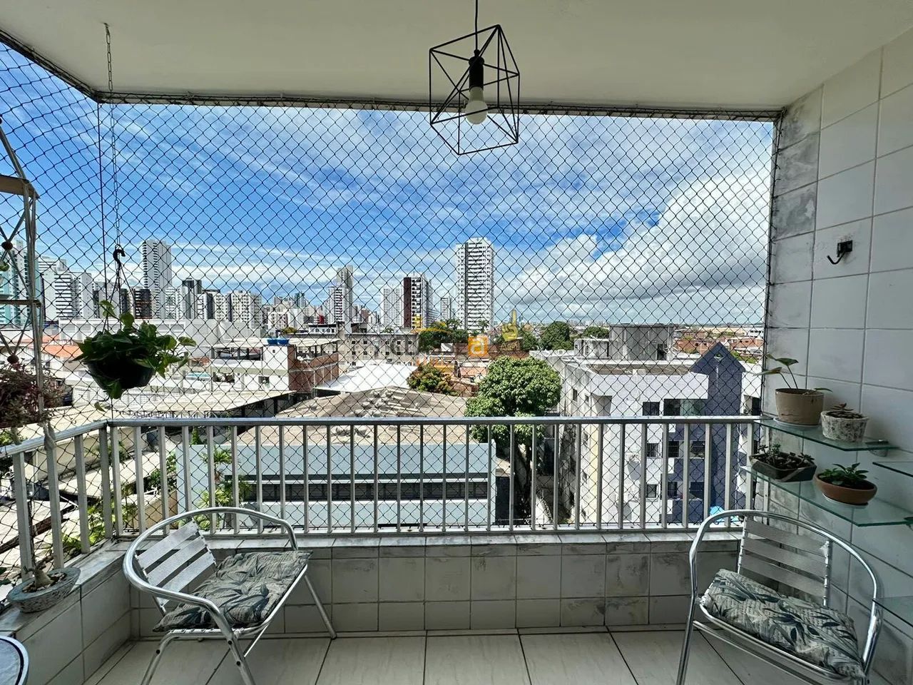 Apartamento Grande 4 Quartos com Varanda em Piedade - Foto 2