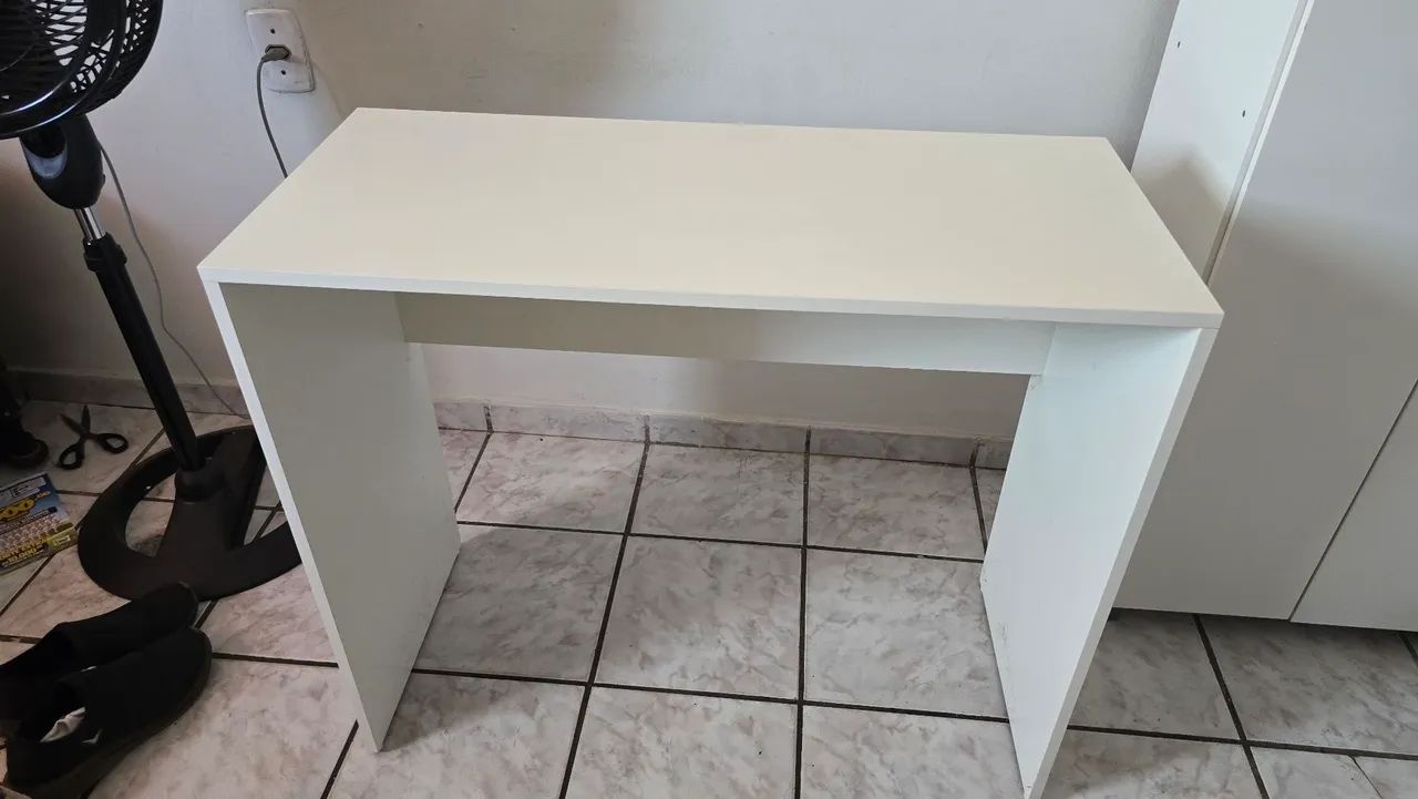 Mesa MDF tipo escrivaninha - Foto 2