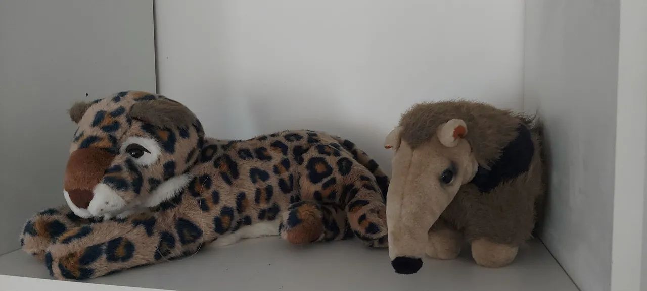 Lote com 2 Pelúcias 