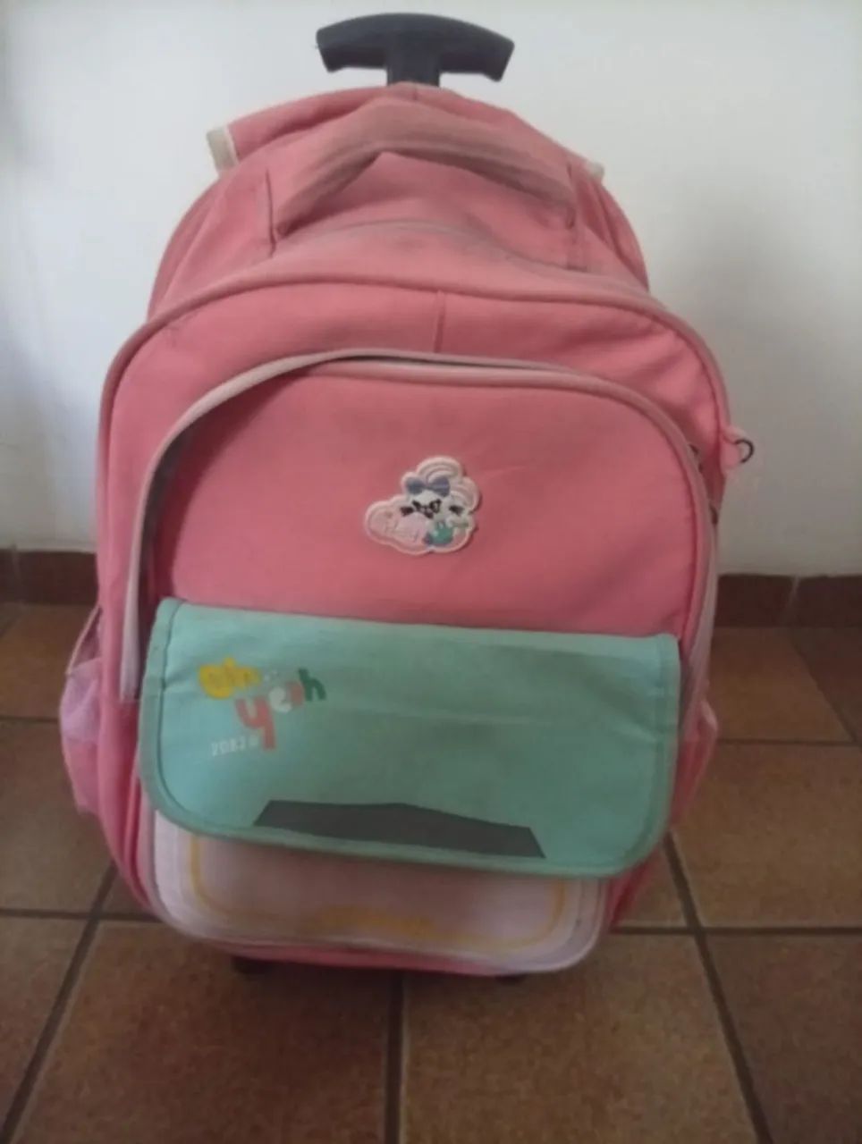 Bolsa escola com rodinhas 