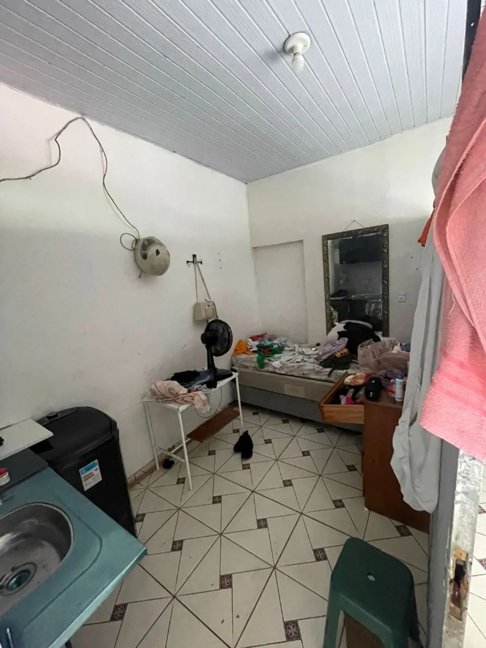 Vendo se prédio com 3 pontos comercias embaixo e morada em cima. Aceito Proposta - Foto 5