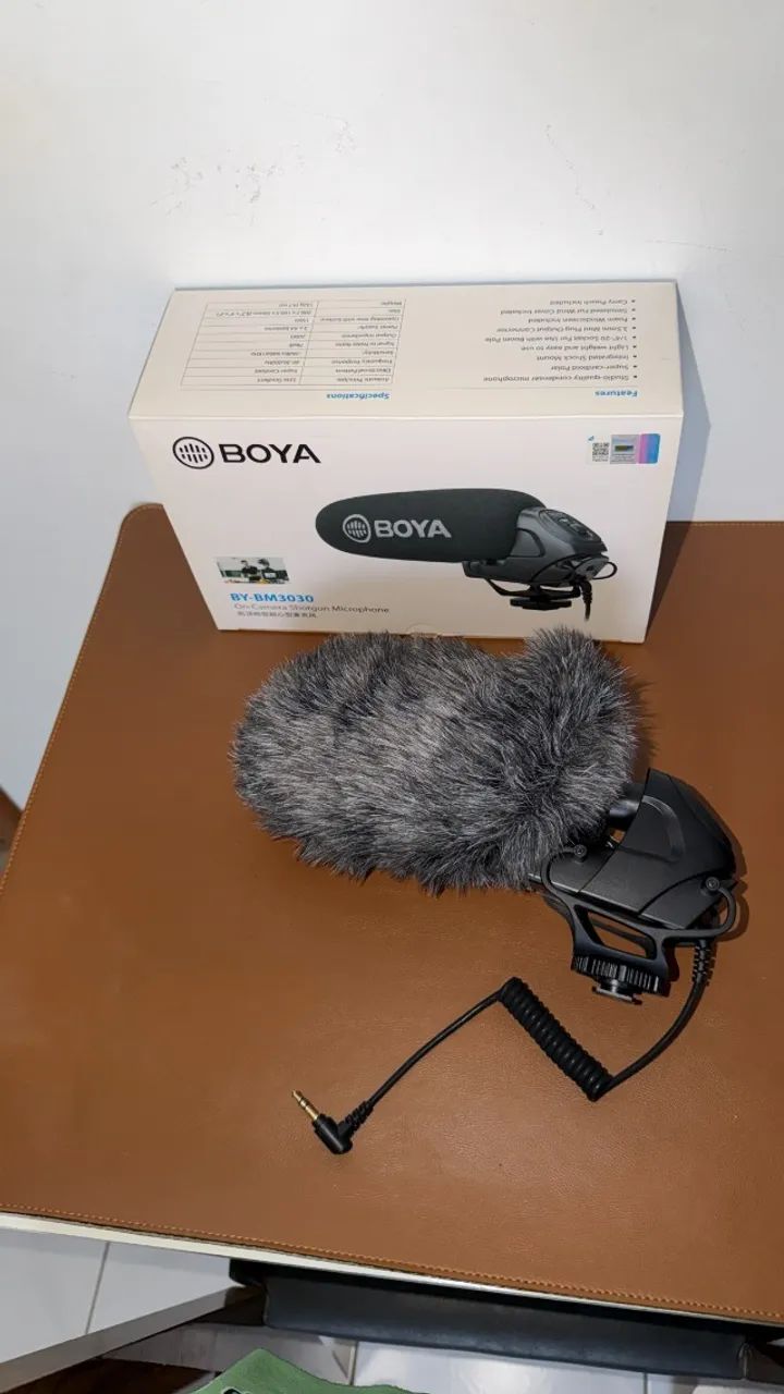Microfone Boya BY-BM3030 Condensador Supercardioide