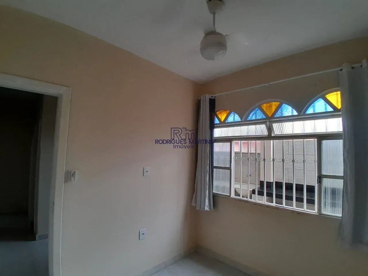 Casa à venda com 03 quartos no bairro Santo André - Foto 3