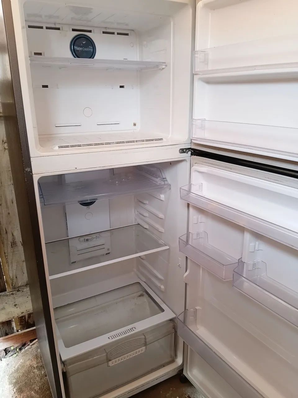 Vendo Geladeira com entrega grátis  - Foto 4