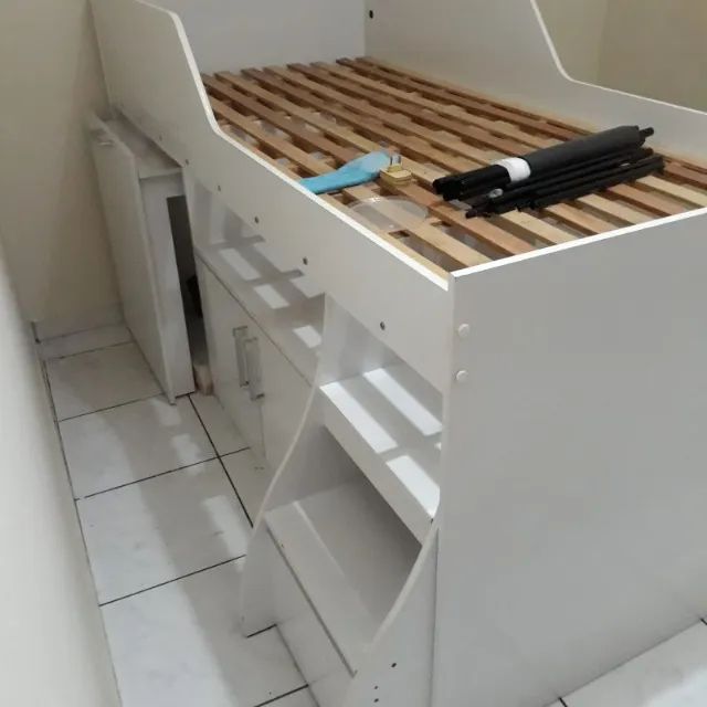 Cama Infantil / Juvenil ou Solteiro Multifuncional com Escrivaninha - Foto 3
