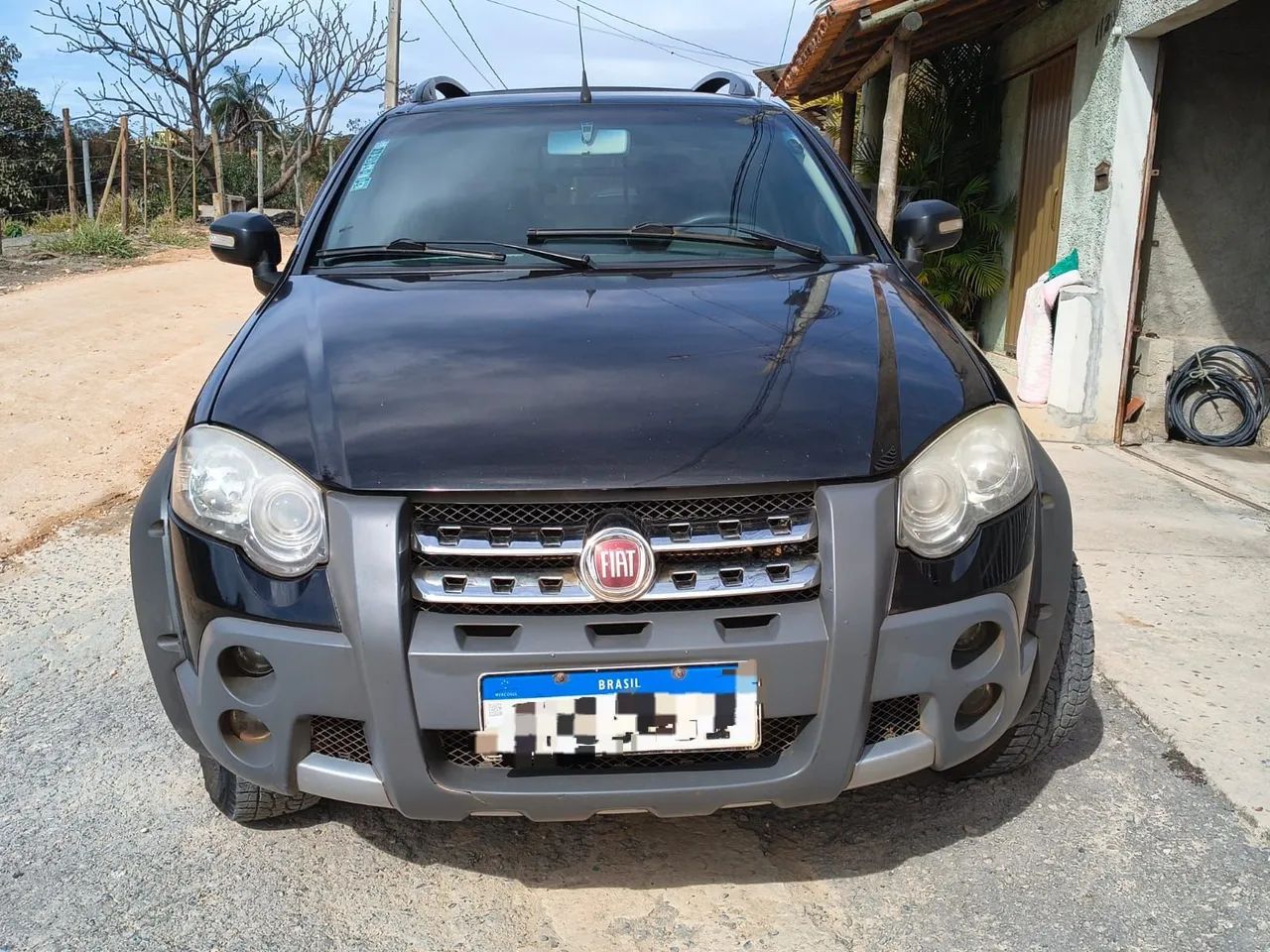 Fiat Strada Adventure1.8/ 1.8 Locker Flex CD 2010 - Foto 4