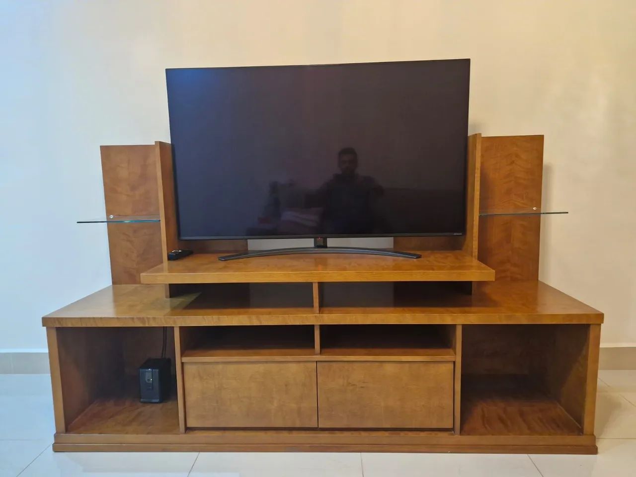 Rack para TV e home theater