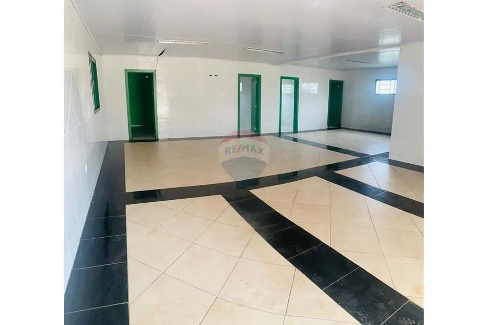 Alugue Sala Comercial 200m² em Passo Fundo! - Foto 4