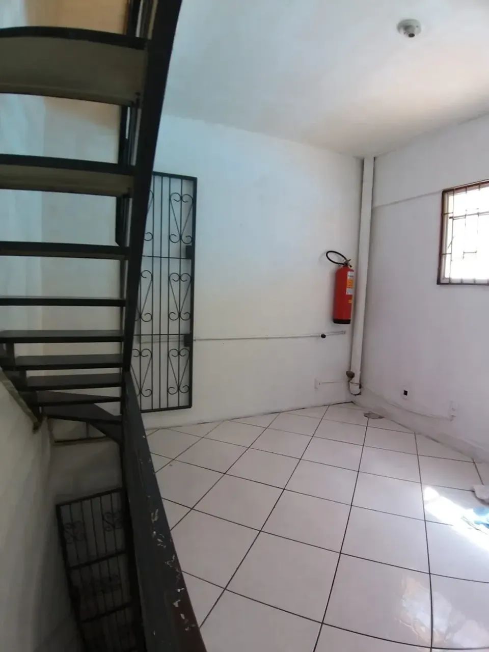 Ponto comercial/Loja/Box para venda com 10 metros quadrados - Foto 3