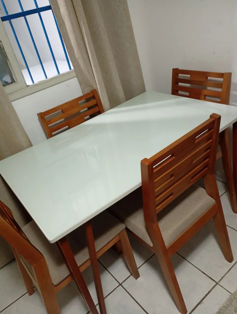 Mesa 4 cadeiras móveis conquista  - Foto 4