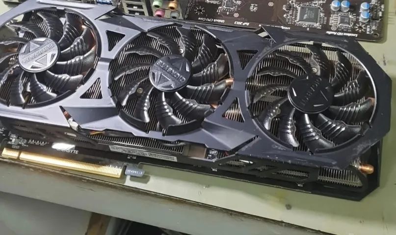 Placa de video Gigabyte GeForce GTX 970 G1 Gaming - Foto 2