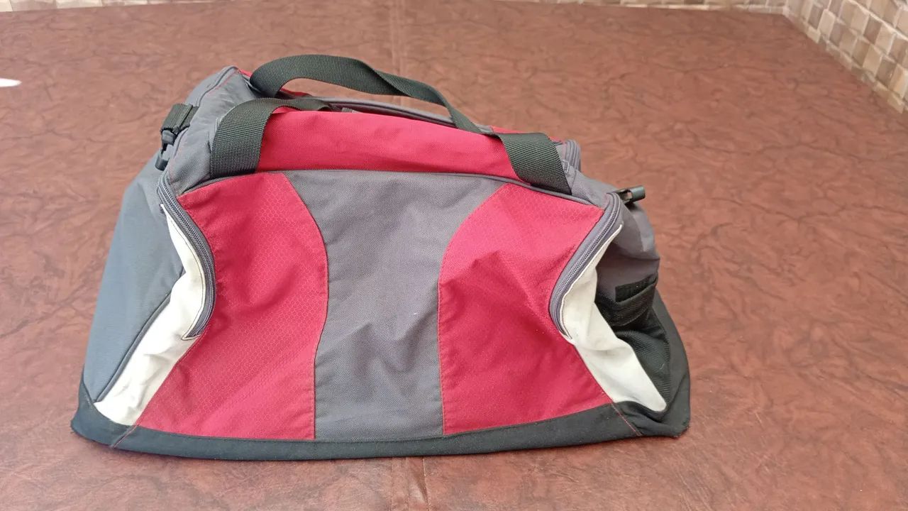 Bolsa Adidas original usado em ótimo estado de conservação. - Foto 2