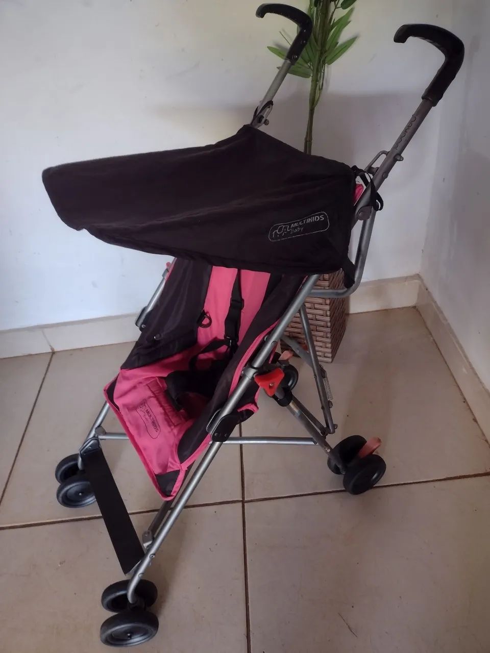 Carrinho de bebê passeio 