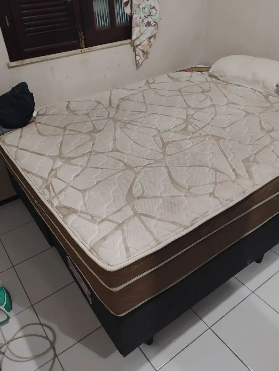 Cama casal Queen usada - Foto 3