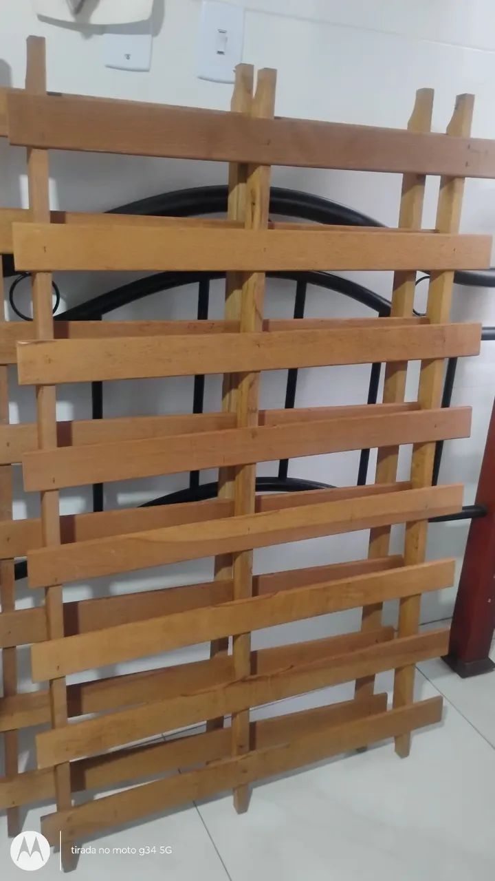 Vendo cama de casal colonial  - Foto 2