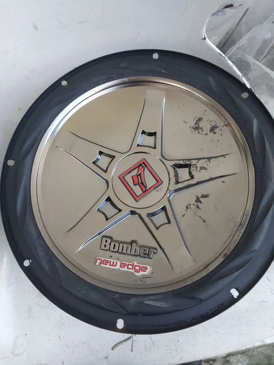 Subwoofer bomber 