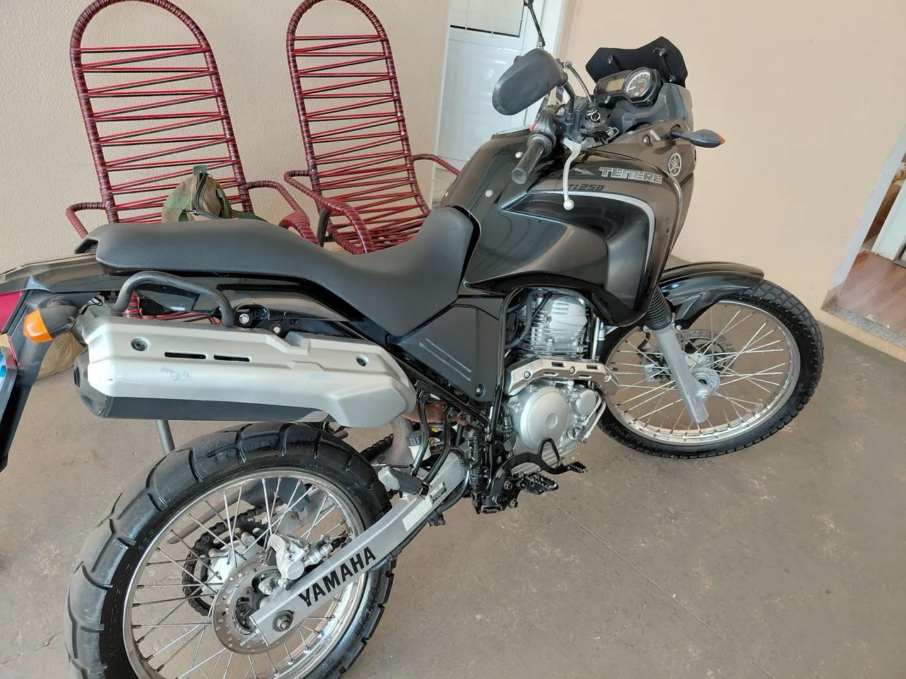 Tenere 250 - Foto 2