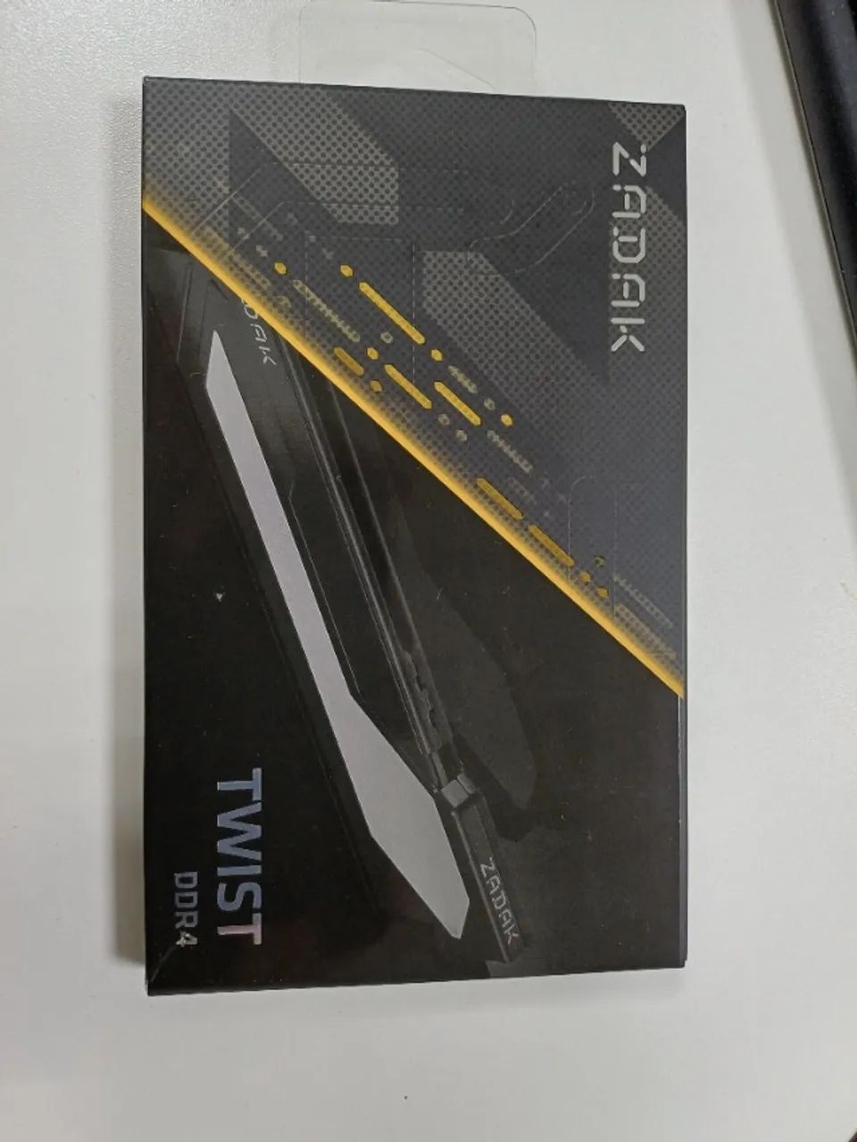 メモリーセット KIT memória ZADAK TWIST 32GB (2 X 16GB) DDR4 3200 - Memória RAM