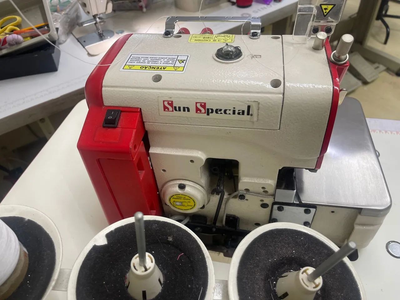 Maquina Overlock direct drive sunspecial  - Foto 4
